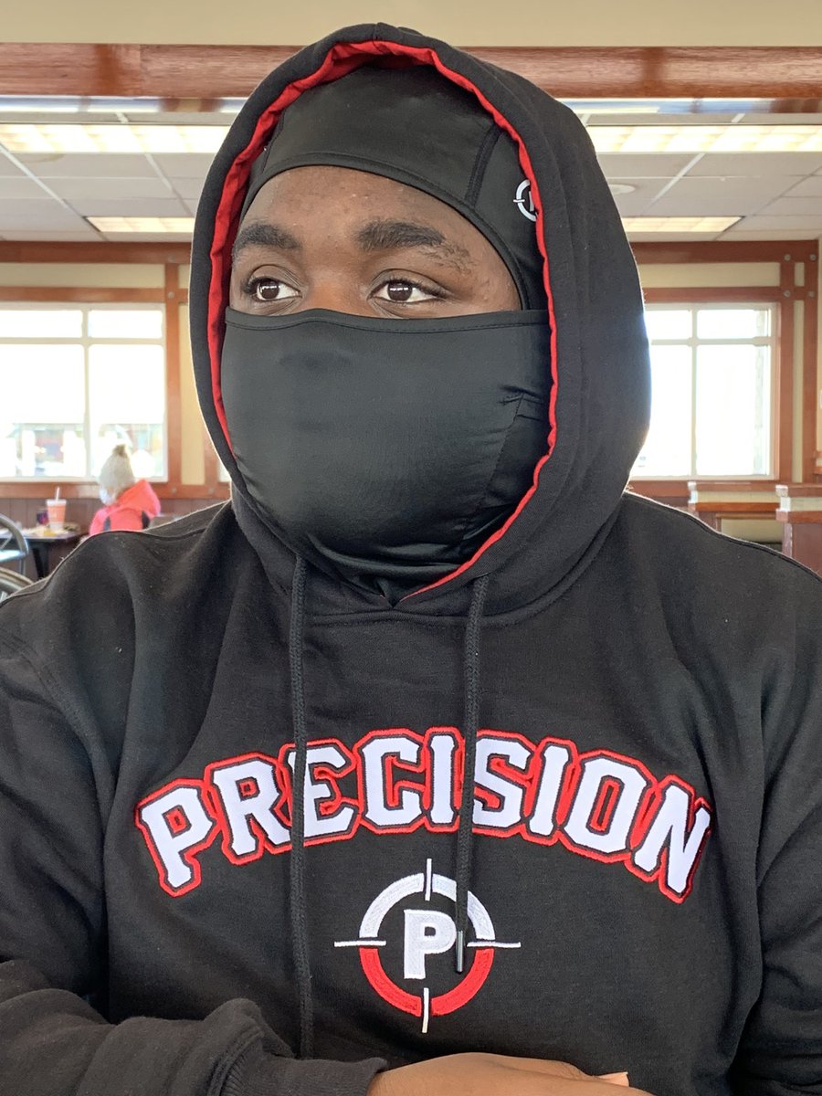 KyleMallory2027's tweet photo. Student-Athlete-Entrepreneur..
#precisionvisors #precisiongloves #precisionsportsequipment #precisionbackplates #precision_sports_equipment #youngentrepreneurs #precisionbackpacks #highschoolfootball #summercreekfootball #ALLIN https://t.co/OCZSF6Hwug