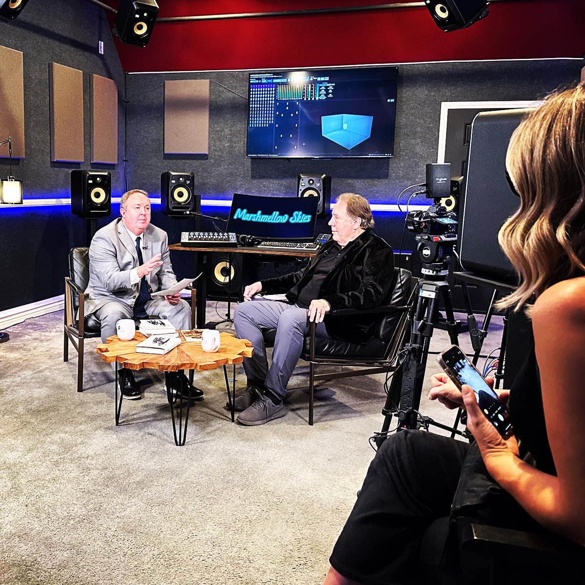 NitaneeParis's tweet photo. Great day in our studio with @goodlifetelevision interviewing @kencaillat about his work with Fleetwood Mac, @ArtistMax_Org, and his recent projects creating @Dolby Atmos mixes for 5 Joni Mitchell albums. Stay tuned for air date!! 

#marshmellowskiesstsudio #artistmax #studio https://t.co/iUSlI6Aa4X