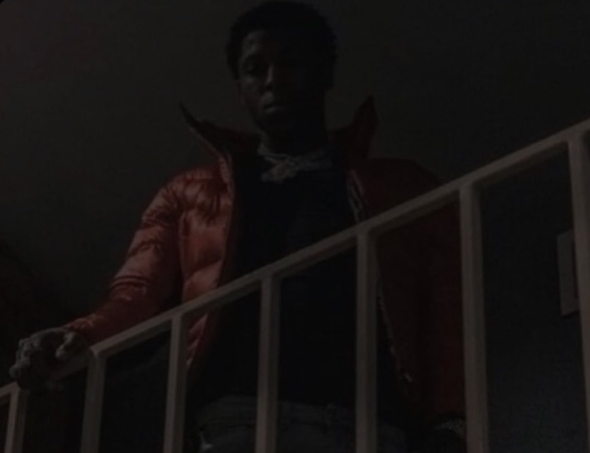 me at the party waiting for everyone to get drunk so i can take the PS5