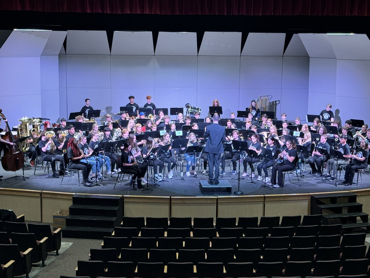 DiscoWhipple's tweet photo. Congrats to our band students representing Discovery at today's LCRMEA Honor Band Concert. https://t.co/lxB9T05nkf