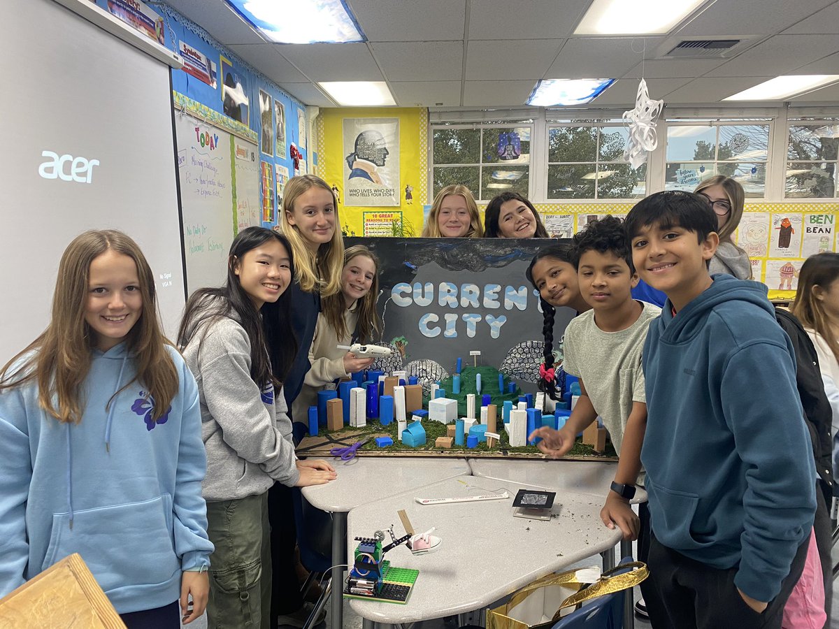 HayleyTepper's tweet photo. So proud of this dedicated team of @AEWrightMS students from the Battle of the Spartans elective who earned “Best City Design” in the @Future_City regional competition @WoodburyU today. Go Spartans!!! #LVUSD https://t.co/ENTCmfQsmT