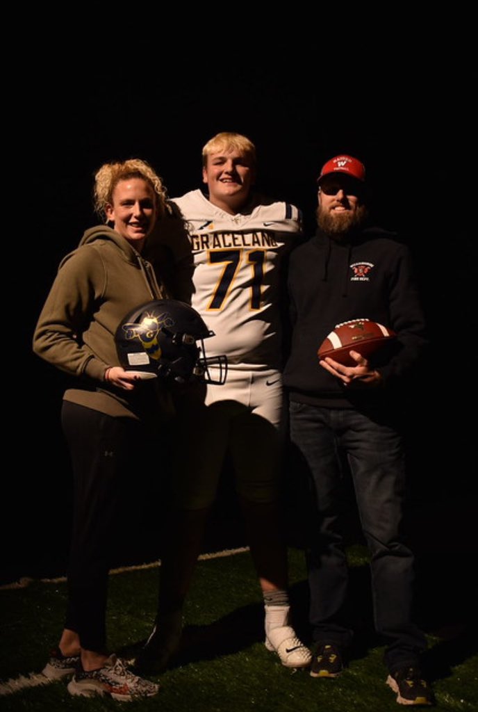 BradenPlotz's tweet photo. Had a great visit at Graceland! @BirgeAndrew @CoachKoppelmann @Chriswilson250 @loganboudreaux3 https://t.co/onoukreL0k