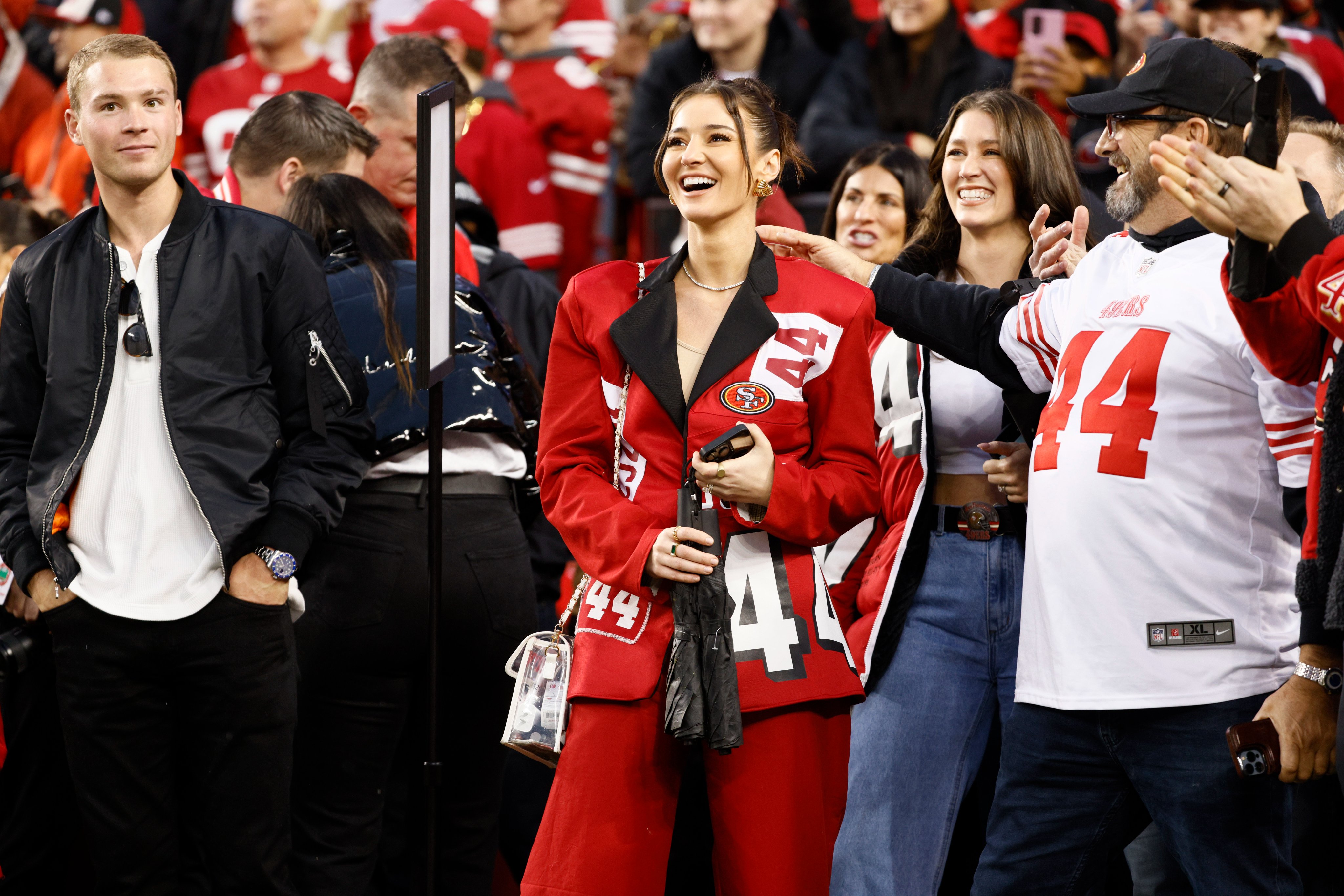 San Francisco Chronicle on X: "Kristin Juszczyk attends Saturday's NFC  divisional playoff game between the 49ers and Packers at Levi's Stadium.  The wife of 49ers fullback Kyle Juszczyk gained fame after a