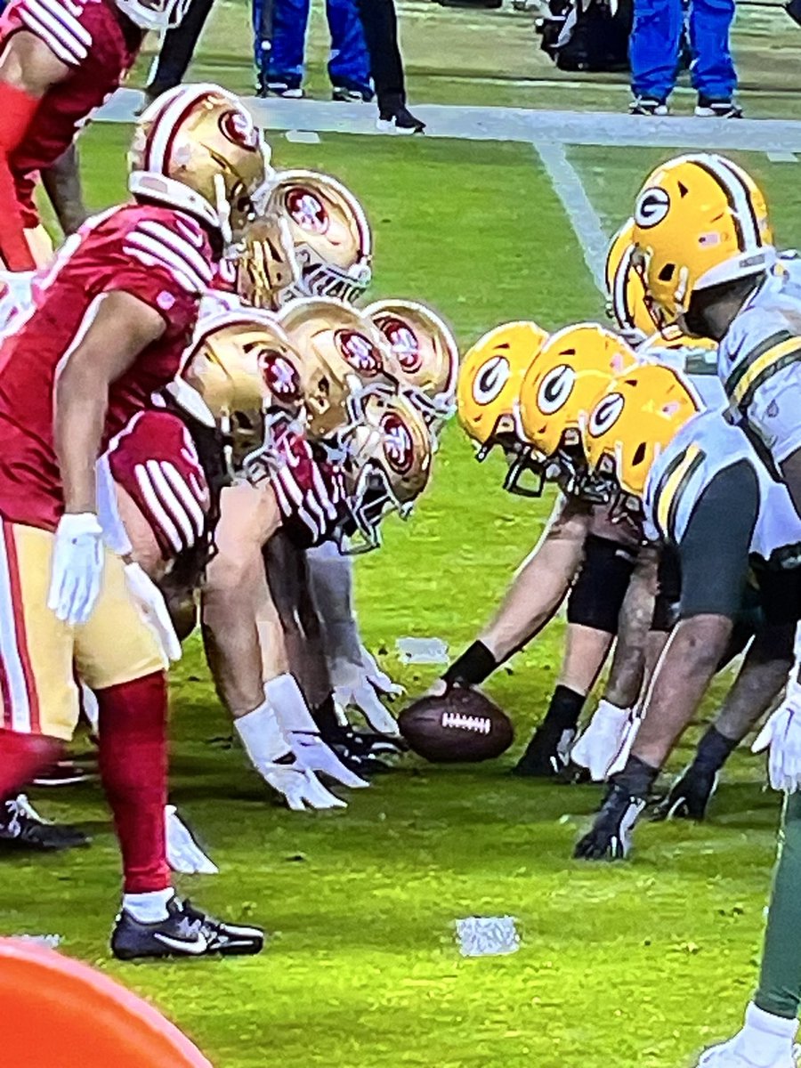 Bill_Michaels's tweet photo. Anyone else notice that the 49ers we're lined up off sides? https://t.co/bKloQxbLns