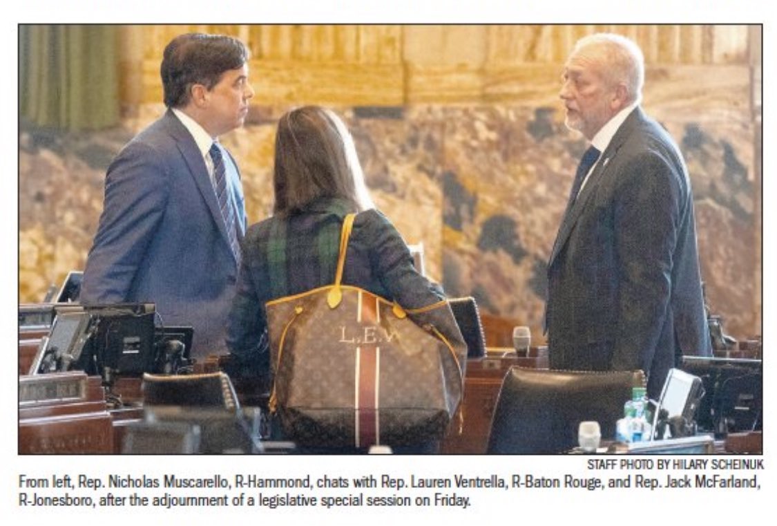 .<a href="/VentrellaLaw/">Lauren Ventrella</a> out here bringing some style to the #lalege nice snap <a href="/hscheinukphoto/">Hilary Scheinuk</a>