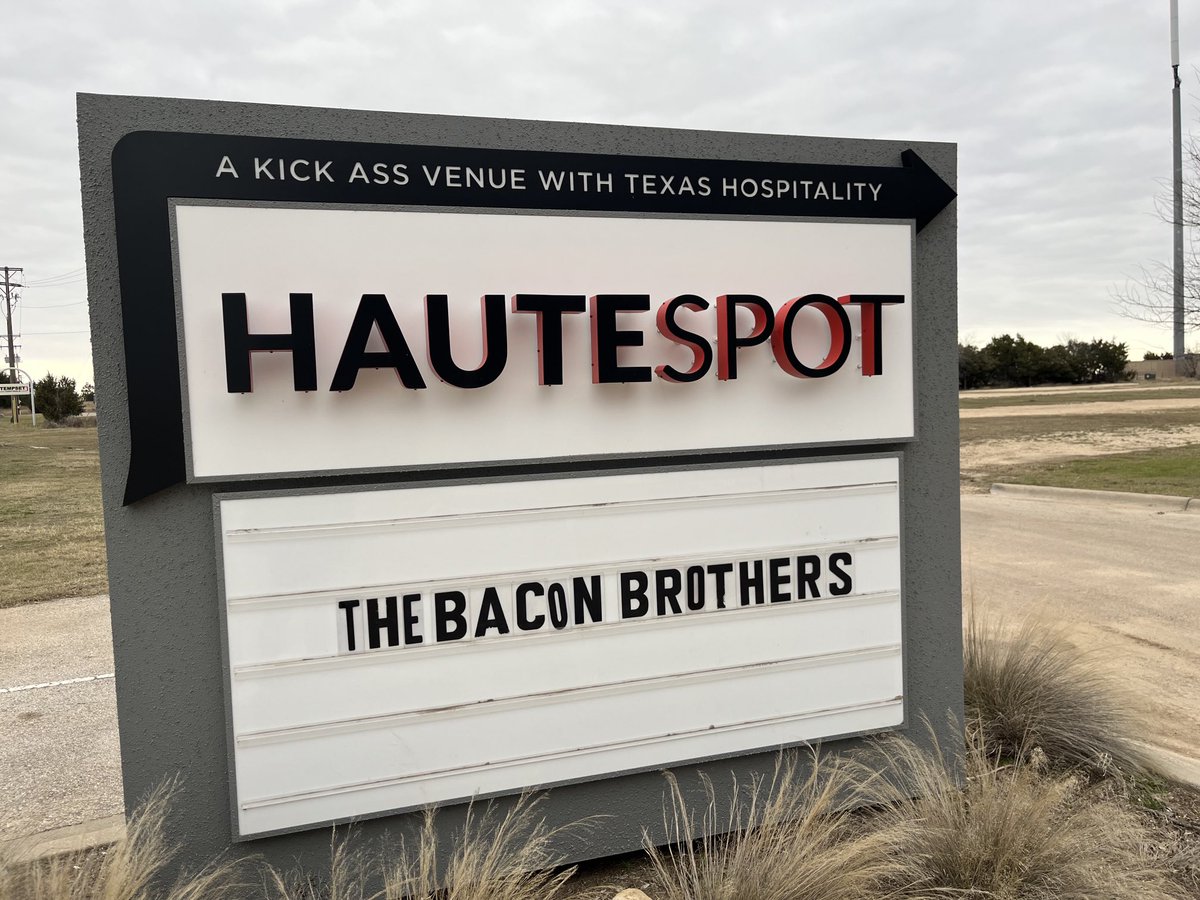 Michael Bacon tweet media