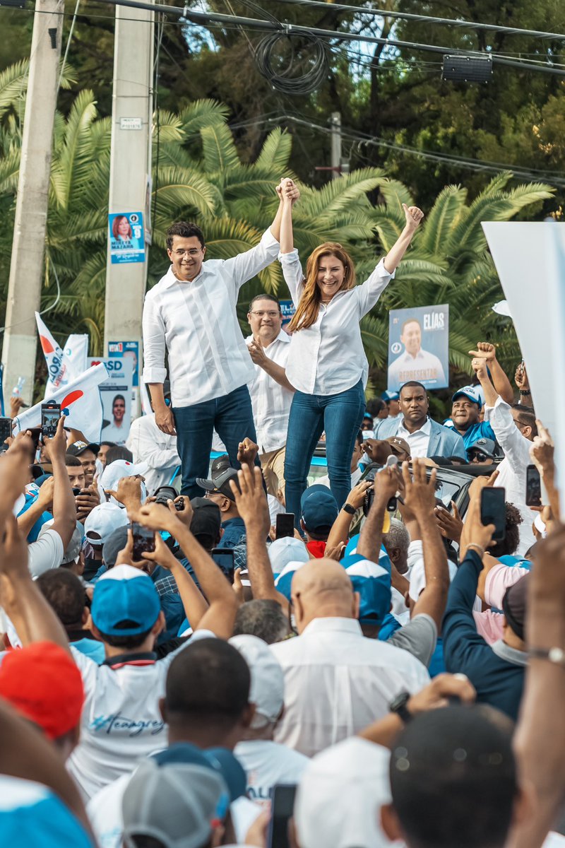 CarolinaMejiaG's tweet photo. Gracias mi querido @DavidColladoM por el apoyo de siempre para nuestra capital  #CarolinaAlcaldesa2024 https://t.co/x5TMEXDMyg