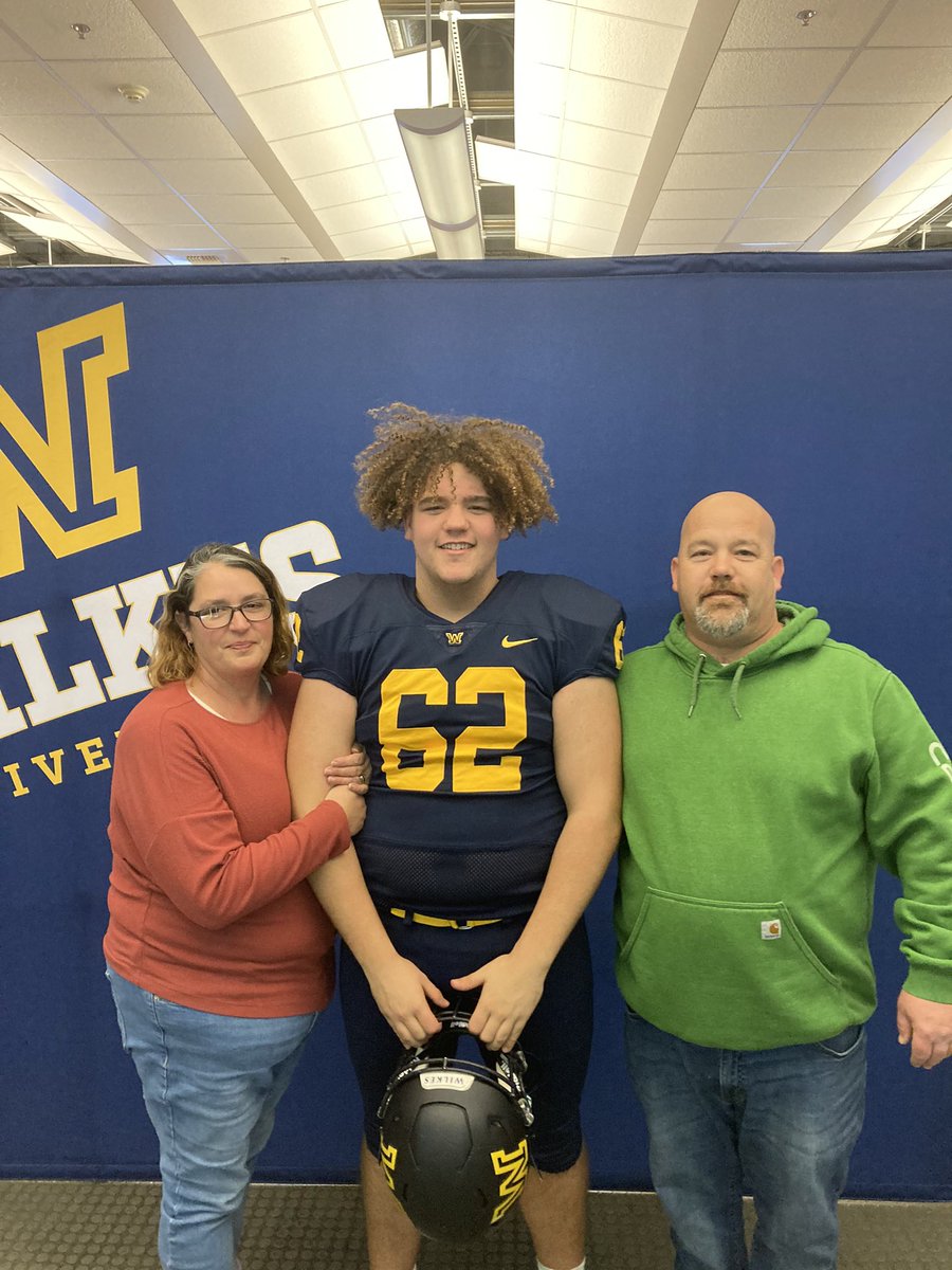 Had an amazing day at Wilkes University today!! Thank you to all the coaches that had me up!! <a href="/Coach_Coles74/">Coach Coles</a> <a href="/CoachBiever/">David Biever</a> @CoachHenningWU