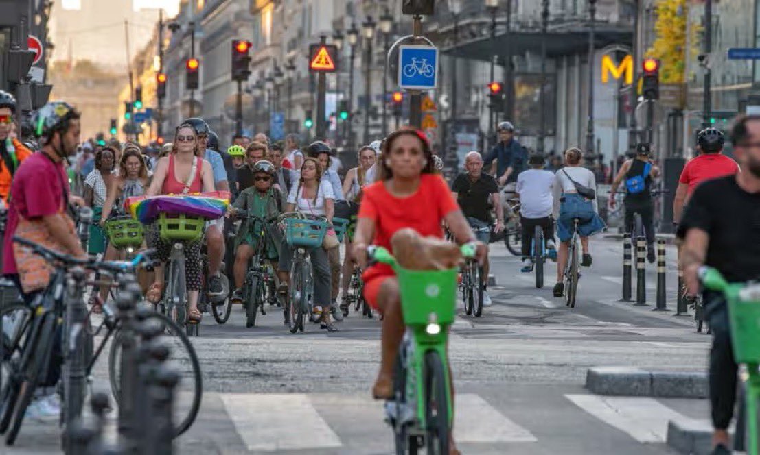 “A startling statistic emerged in Paris last month: during the morning and evening rush hours, on representative main thoroughfares crisscrossing the French capital, there are now more bicycles than cars – almost half as many again, in fact.” theguardian.com/cities/2023/de…