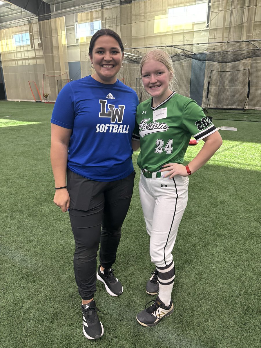 Bailey Apple tweet media