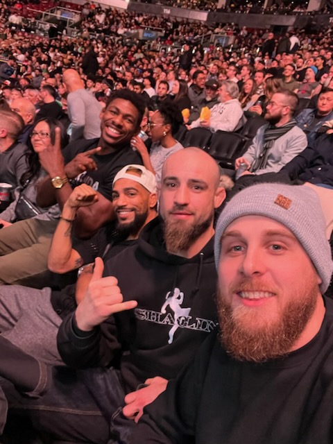 Shane Shaolin Campbell (@shaolinstylemma) on Twitter photo Getting live commentary from the man himself <a href="/Newmansa94/">Joaquin New Mansa Buckley</a> with the sickest K.O. in the game.
<a href="/ufc/">UFC</a> <a href="/UFC_CA/">UFC Canada</a> Getting live commentary from the man himself <a href="/Newmansa94/">Joaquin New Mansa Buckley</a> with the sickest K.O. in the game.
<a href="/ufc/">UFC</a> <a href="/UFC_CA/">UFC Canada</a>