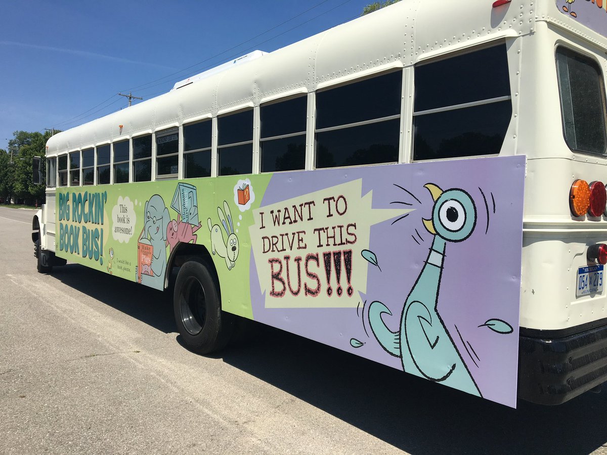 mschroed1's tweet photo. @The_Pigeon A bus just for you! https://t.co/mh4eFTZzMT