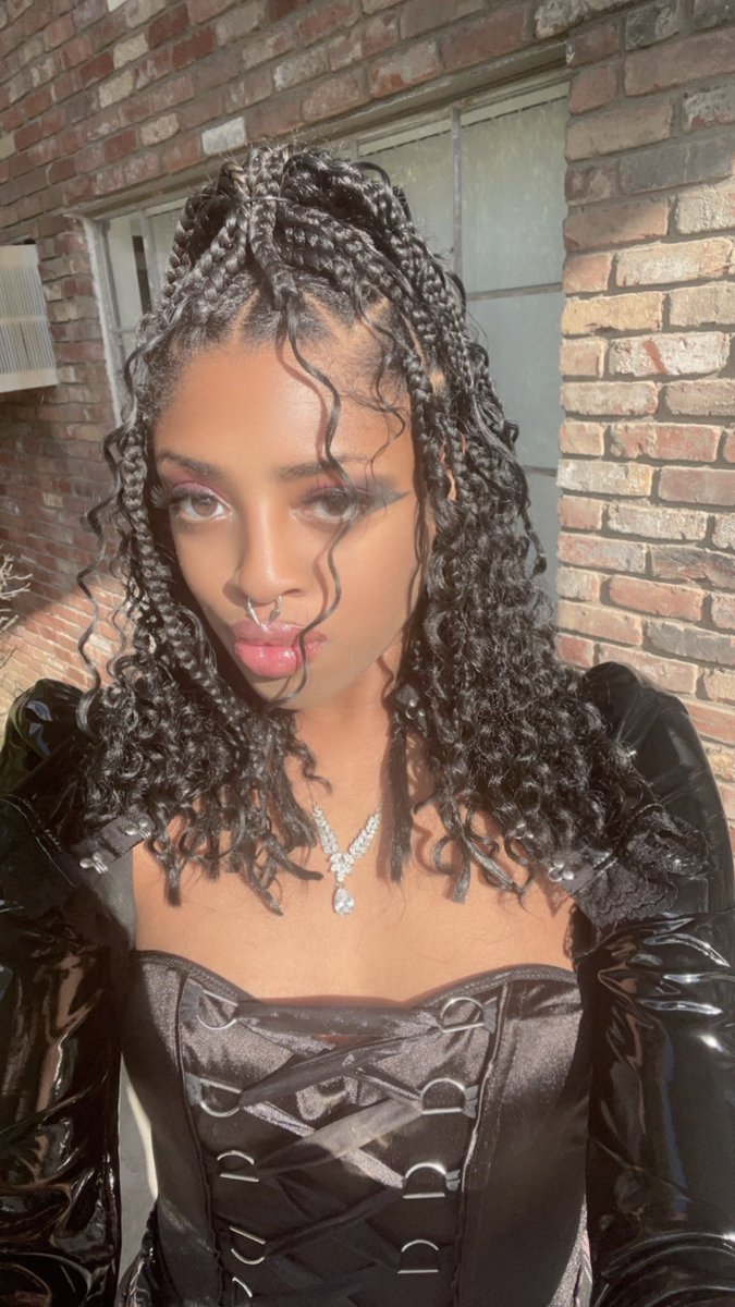 softdollcore's tweet image. 💋