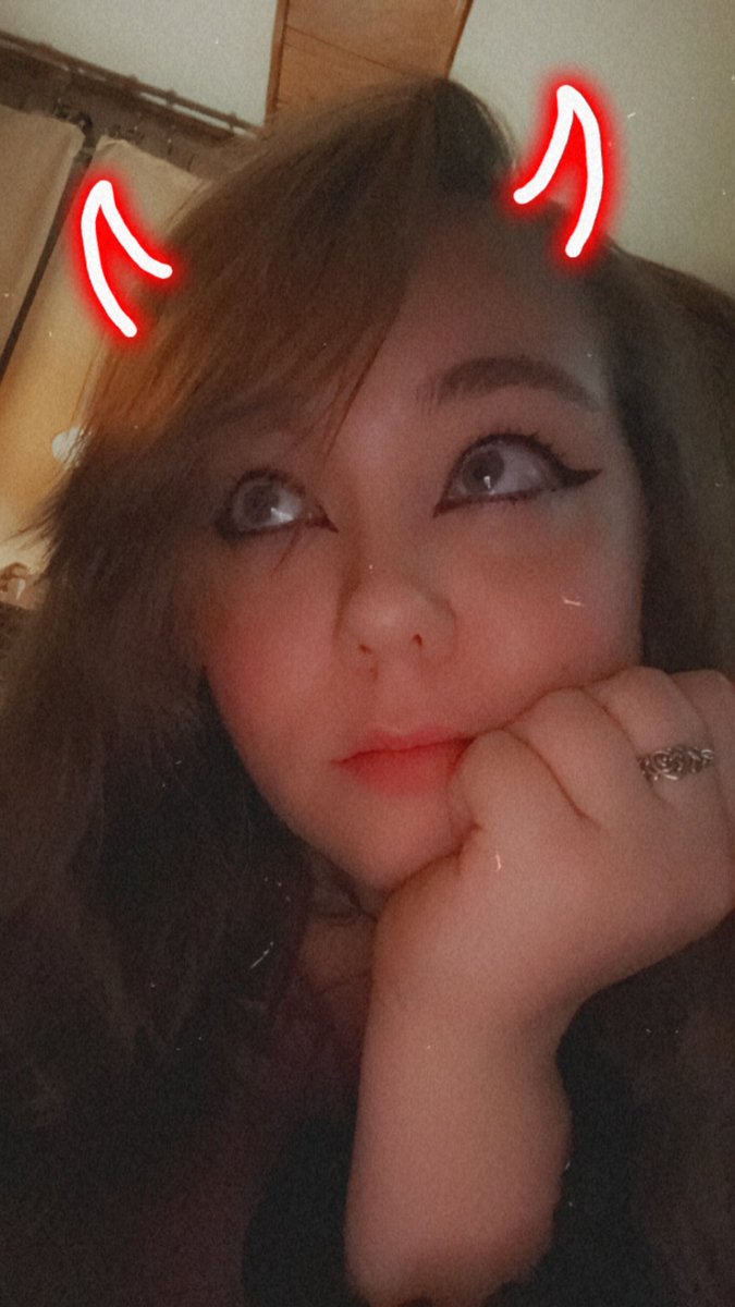 This week was manic and I ended up cutting my hair. Not much but still 😅