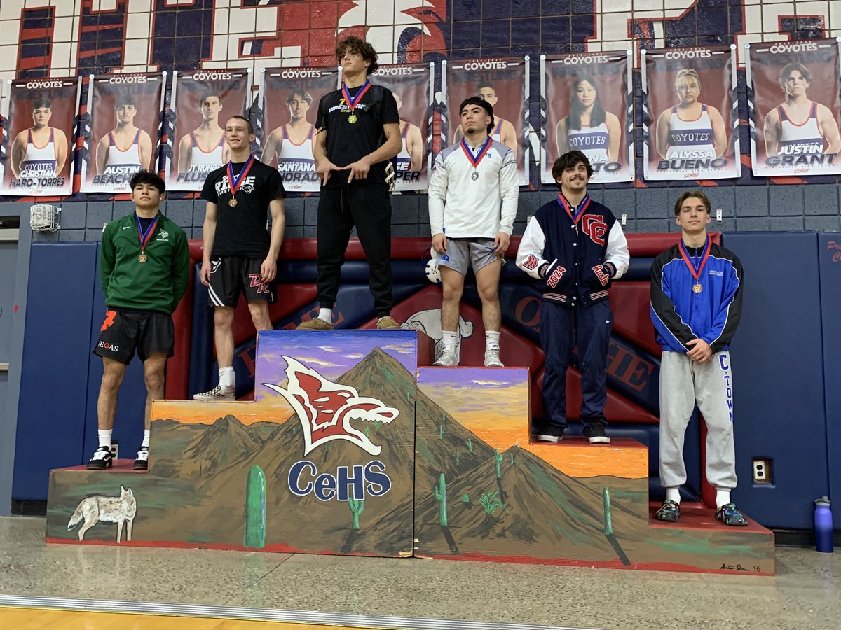 Congratulations Charles “Junior” Moser, 6th place at the 2024 Brad Jones Pack Invitational. #SOC @SOC_CHSWOLVES @GMilbrandt_CHS @CUSDAthletics @ChandlerUnified