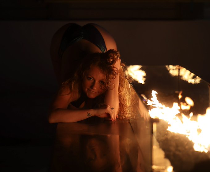 can I help you warm up? https://t.co/vcqrQcmzSG