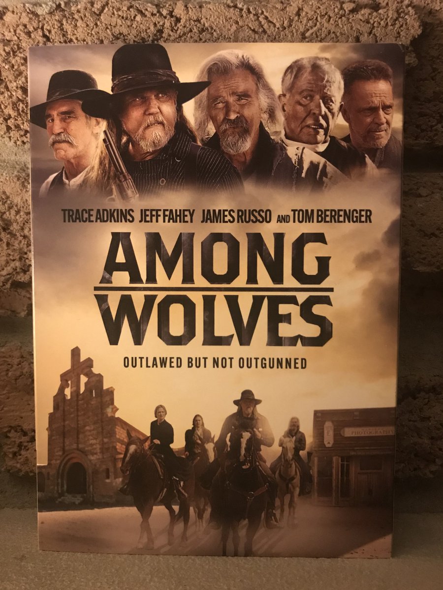 It's #MovieTime!
#AMONGWOLVES (2023) (Dir. #JustinLee)
w./#TraceAdkins, #JeffFahey, #SpencerLocke, #VictoriaPratt, #JamesRusso, #ForrieJSmith, and #TomBerenger🎬🎥🐎