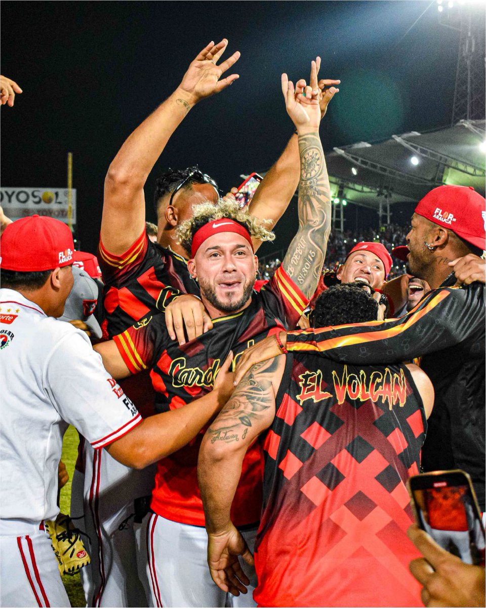 CardenalesDice's tweet photo. Los momentos más destacados de esta VICTORIA con sabor a SERIE FINAL 🔥 son presentados por PAN VENEZUELA🫡

#SomosUno 🆑 https://t.co/wcAzNJXQQI