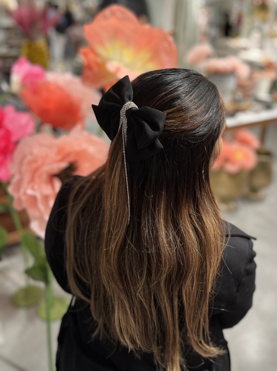 Bryan_Steph's tweet photo. COQUETTE 🎀 
Aprovechando que estoy de cabello lacio para la nueva tendencia! https://t.co/hbUdHg2sL7