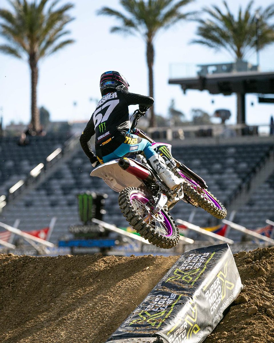 motocrossvice's tweet photo. 🔥🏁RESULTS // Nate Thrasher reigns supreme in the 250 main event. https://t.co/BNVJaxL7XV

#moto #mx #mxgp #mx2 #mxon #amasx #wsx #dirtbikes #supercross #motocross #lawrence #roczen #webb #sexton #tomac #prado #ferrandis #smith #mxvice

📸@starracingyam https://t.co/ZDY24iKLyo