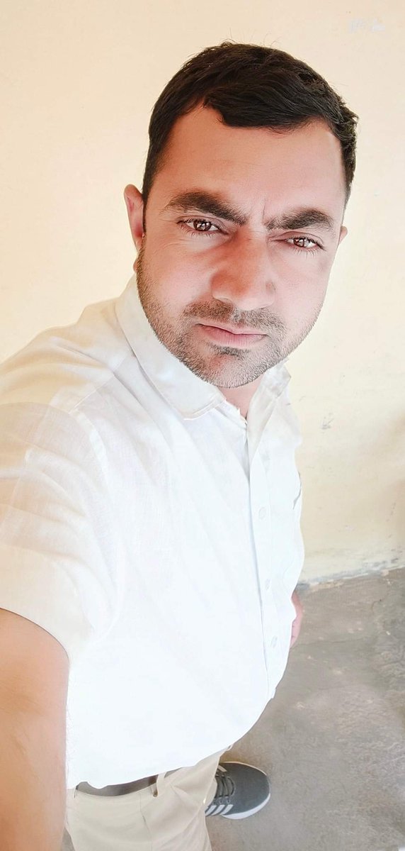 mahendragrhwal's tweet photo. नया दिन है, नई बात करो।
कल चाहे हारे थे, आज नई शुरुआत करो।।

गुड मॉर्निंग 🌻 https://t.co/JjEbdbVcKj