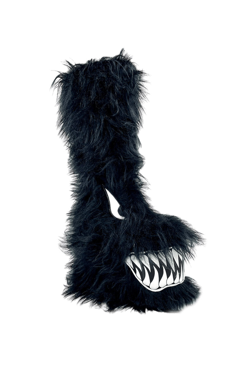 KaranoirN's tweet photo. Love is having a partner who sees stuff like this & knows you'll absolutely wear them. In my case it also involves knowing I'll summon the spirit of Jim Henson make a very disturbing yet hot look. #FearBoner #AnniversaryGifts https://t.co/ku3celjhWo