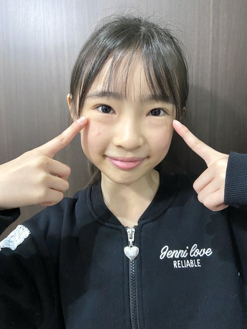 岩本ひまりのTwitter画像16