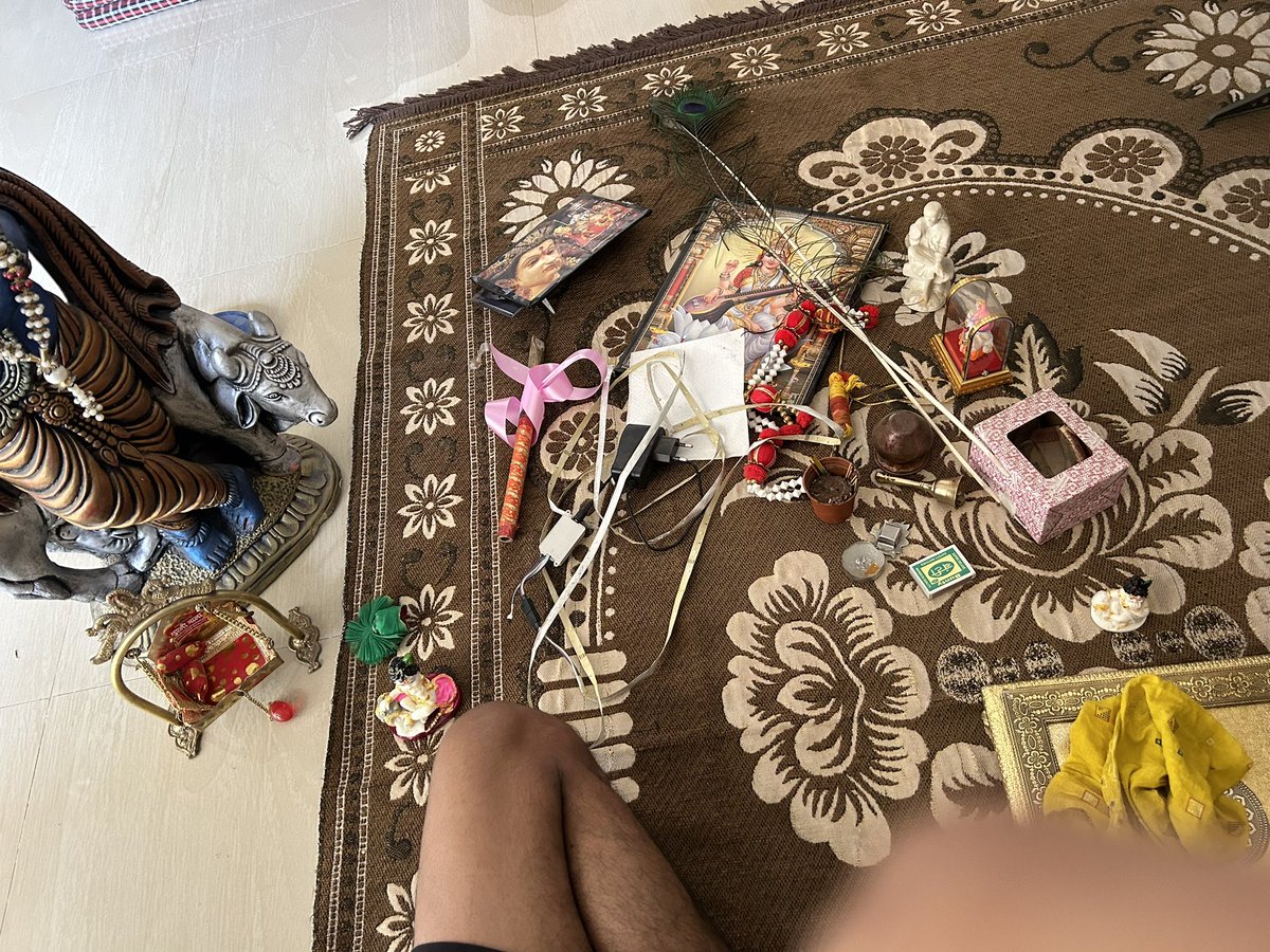 rathor_andy's tweet image. Saf safai ... Mere Shree Ram aane waale hai 🙏

#weekendPlan