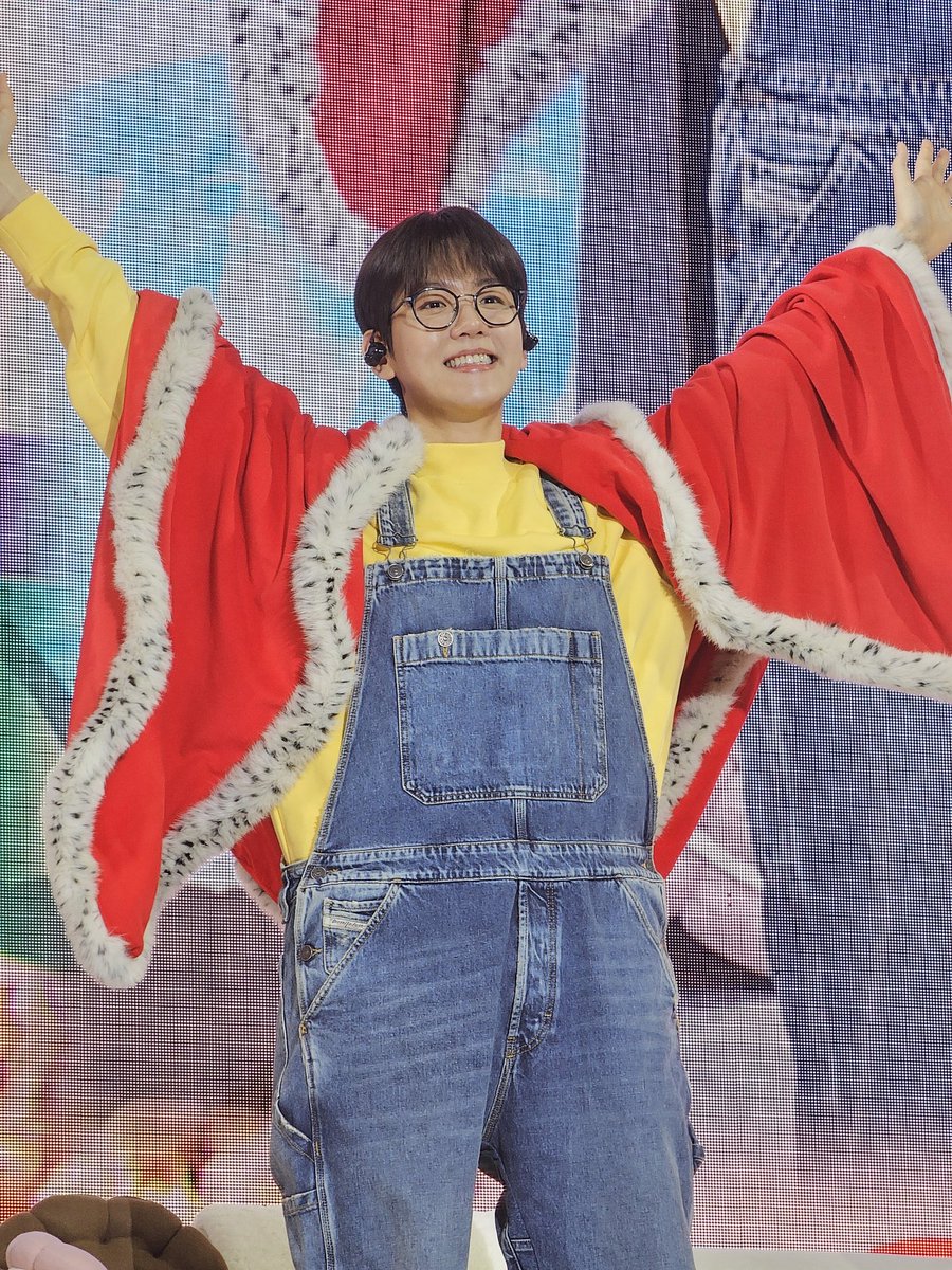 #BAEKHYUN #EXO <a href="/weareoneEXO/">EXO</a>