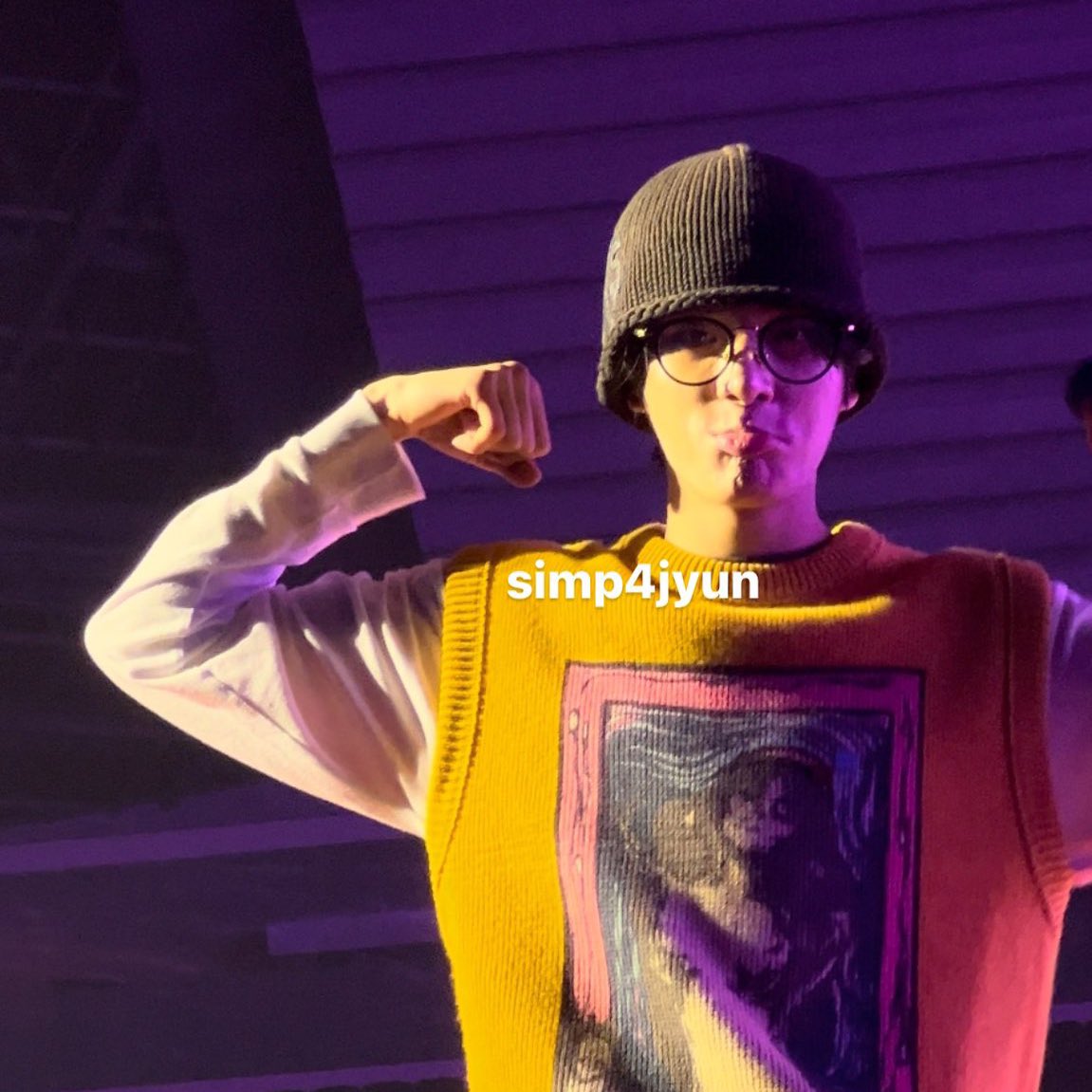 เดี๋ยวนี้การขู่เค้าอัพเกรด ขู่ไปงอนไป