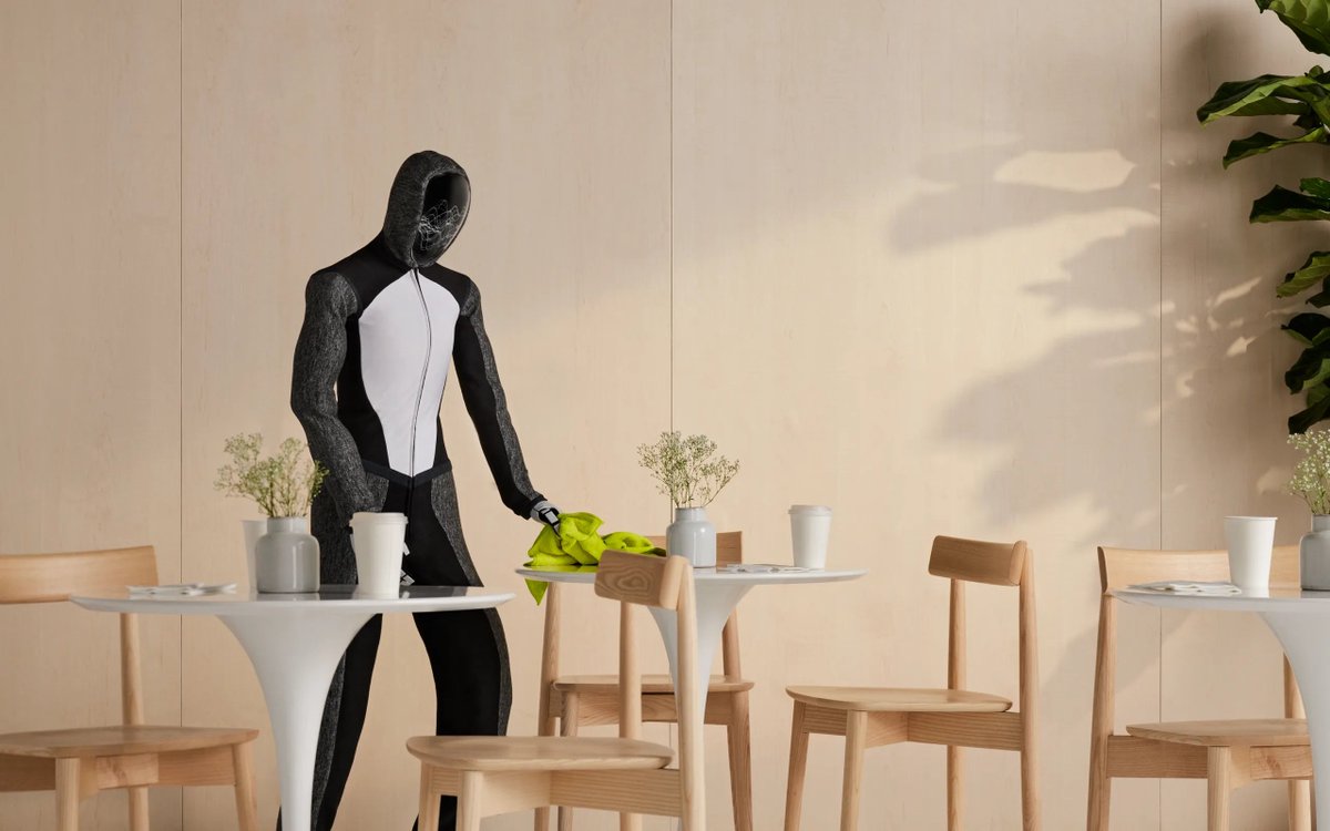 BlogNT's tweet image. 🤖💰 1X Technologies, avec le soutien d&apos;OpenAI, lève 100 millions de dollars pour NEO, son robot humanoïde avancé. Un grand pas en avant dans l&apos;innovation robotique. Découvrez NEO et ses capacités ici 👇

blog-nouvelles-technologies.fr/281899/1x-tech…

#RoboticsInvestment #HumanoidRobot #TechInnovation