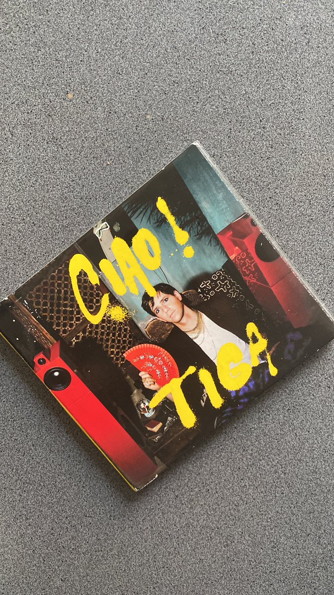 Dcscom's tweet image. Pour bien commencer ce dimanche 😉