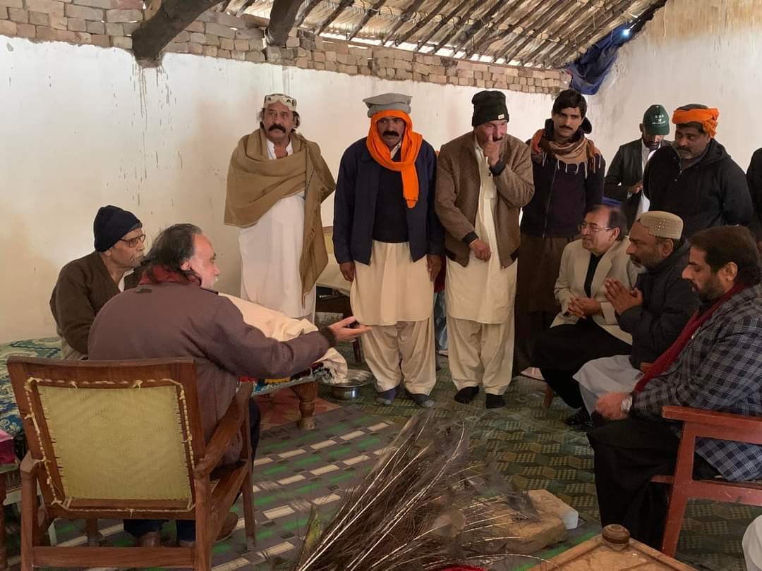 خيرپور
 پيپلز پارٽي کي وڏو ڪاپاري  ڌڪ، درگاه سيد فقير معراج علي سرڪار جن گادي نشين سيد فقير ثمر علي سرڪار جي جي ڊي اي جي مڪمل حمايت ڪري ڇڏي ...