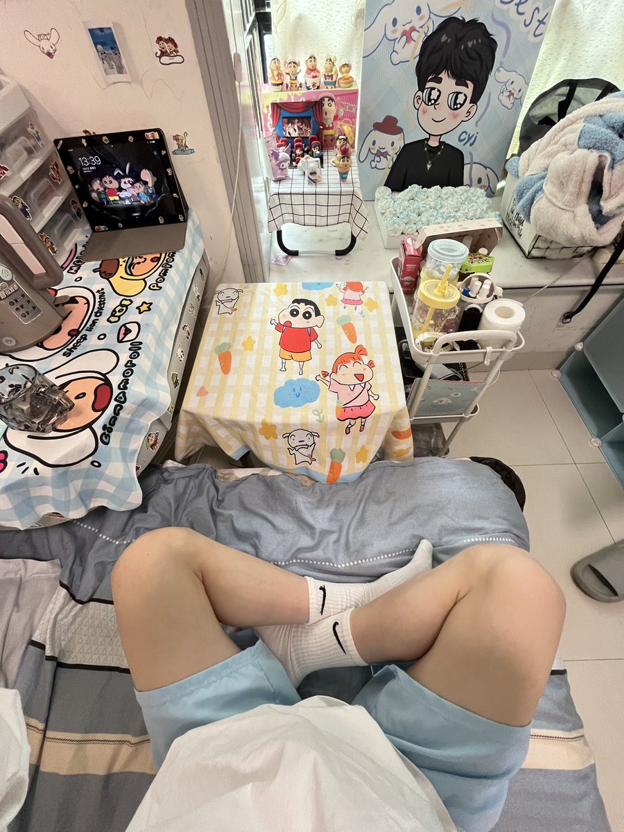 Calm_0101's tweet photo. #正太弟弟 #腿控 #男高中�� #白袜体育生 今天又脱毛咯 https://t.co/BQ0XhUks8x