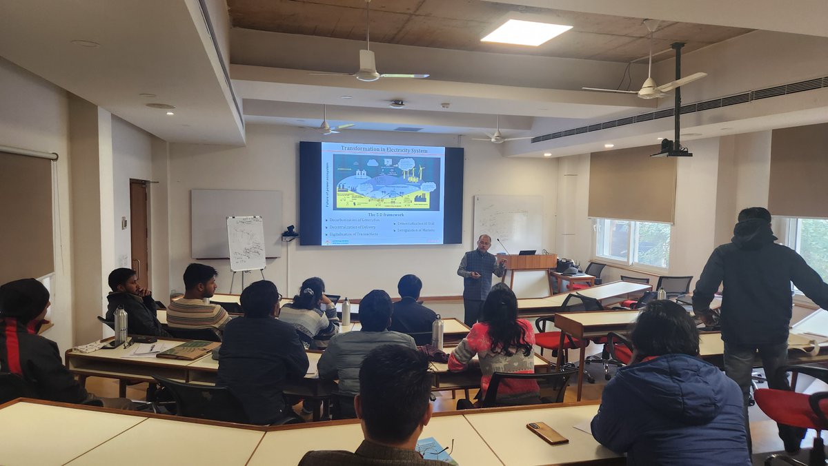 debajitpalit's tweet photo. It was a delight to deliver a session on "Global Experience of #Minigrids & Impact on #energyaccess" at the Training Prog on Design, Operations & Opportunities of #SolarMiniGrids, org by @CSEINDIA at the pristine Anil Agarwal Environment Training Institute in Nimli, Rajasthan. https://t.co/H0HFCAzQOf
