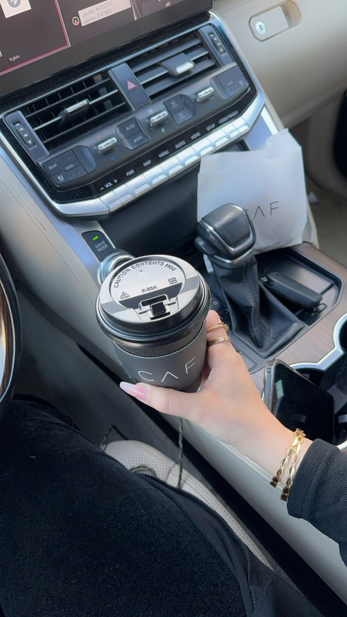 shkk25's tweet image. Morning🤍🤍