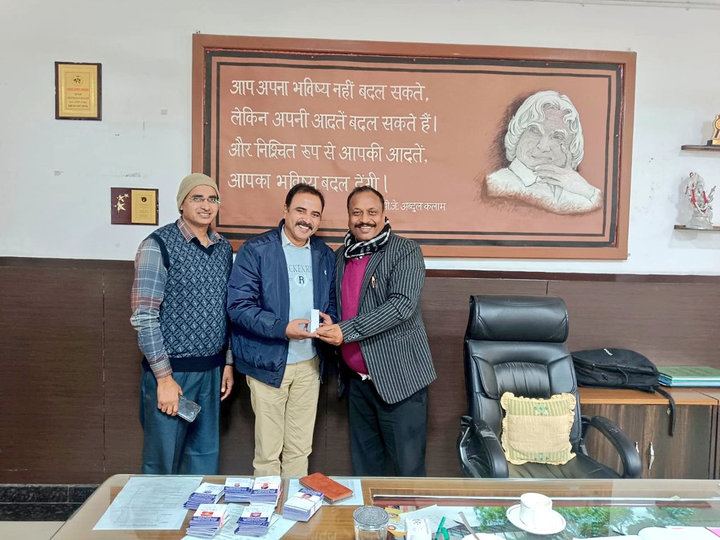 karshan01's tweet photo. 🏫 A transformative day at New Rajinder Nagar -SV School!🩵Engaging discussions with Principal Dr. Modi ji & HTC Rampal Bhaiya..experiencing #HappinessClasses revealed a commitment to holistic education.
A school where success blooms through the impactful Happiness Curriculum!🌷 https://t.co/af9VSdUXx4