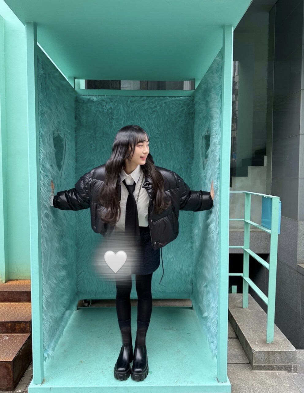 乃木坂46 川崎桜さん着用スキーウェア - 危なかっ