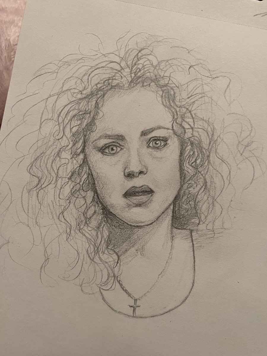anika_mercat's tweet image. Alex Kingston sketch 🫶💓💞💞💝she’s the loml 🤭
