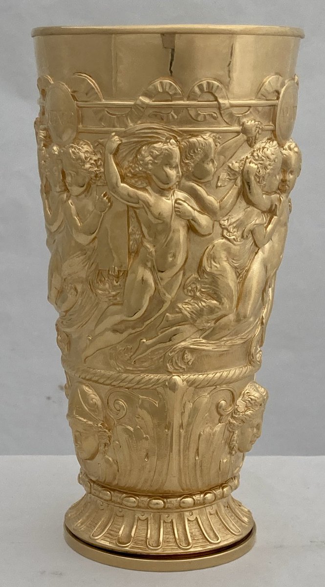 BassetlawA's tweet photo. A French gilt metal electrotype goblet with figural relief detail, circa 1870. #antiques #electrotype https://t.co/PgV8bvrRT9