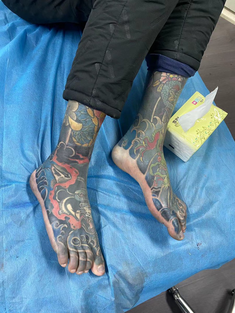 狼啸天 tweet media