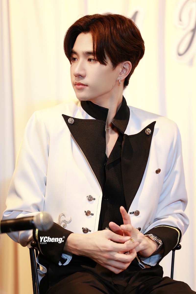 ycheng1205's tweet image. 🖤

#CHIMON24THBIRTHDAY
#EverlastingloveforChimon
#ChimonWachirawit
#ชิม่อนไงจะใครหล่ะ 
#PerthTanapon #KDPPE