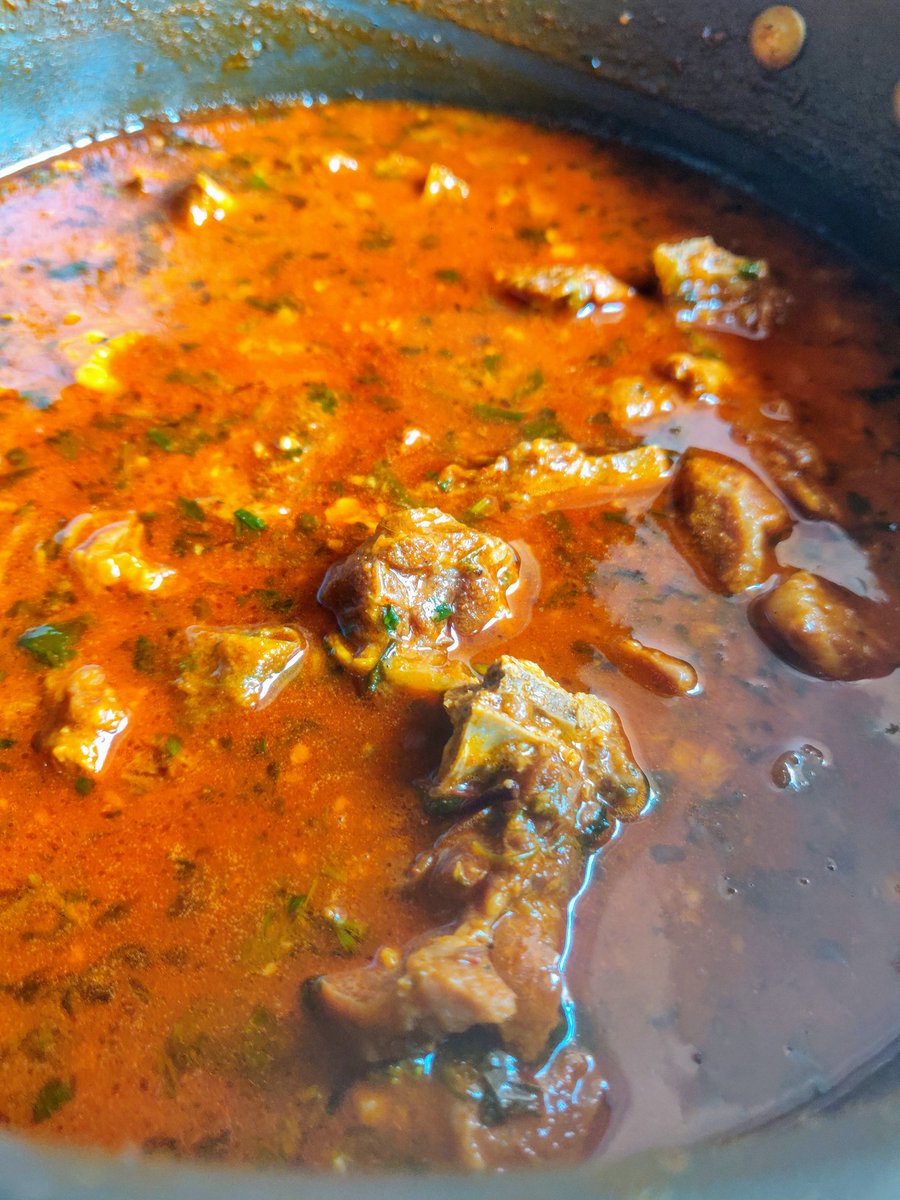 GalOutOfControl's tweet image. प्रेशर कुकर wala #MuttonCurry 🤤😋
Teen time sorted 👍