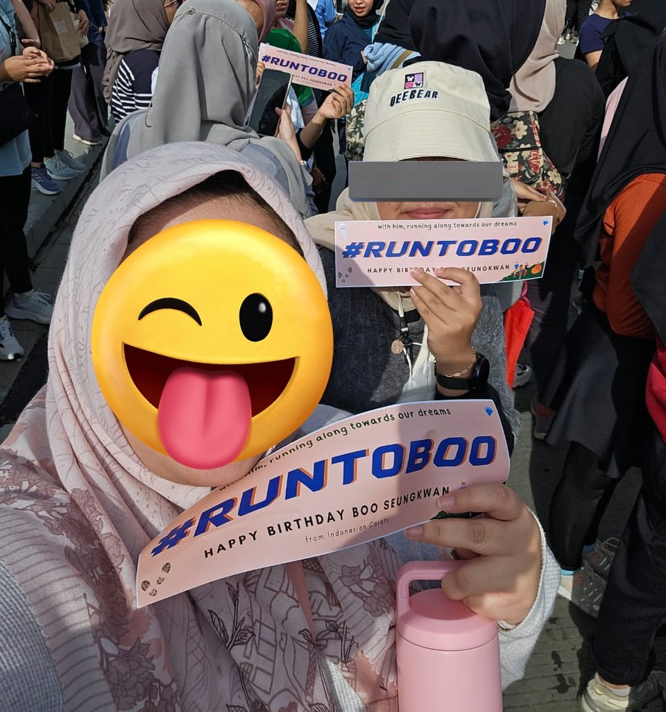 nextujoshy's tweet photo. today dalam rangka merayakan ultah uri boo dengan cfd an 😎 makasi kak @lambeseungkwan udah ngadain acara #RUNTOBOO 🫶🏻 https://t.co/lySL7toGjb