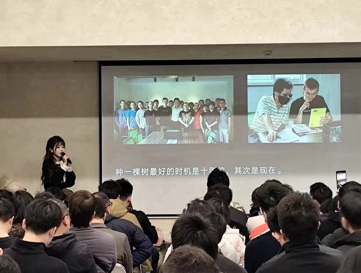 谢谢外部山邀请 好热闹 和大家唠了五毛钱的磕儿～
昨天收到了好多项目推荐啊  有点晕🤯

这样吧！我看看宝子们在这条评论区的留言 和有缘的社区一起做家人🤭 https://t.co/DsYPvkPPyX