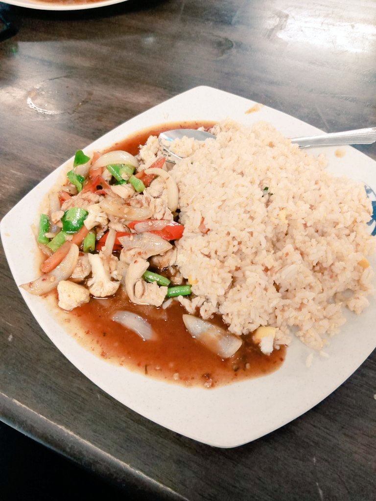 السلام وعلیکم 🌺
Good afternoon,who want to join 🤤