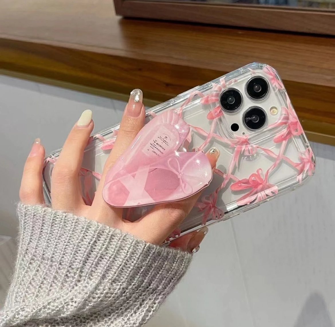 t0astedwaffles's tweet photo. 🎀🩰🖇️: https://t.co/fVO4nk16yY https://t.co/ga0v1I97Wd