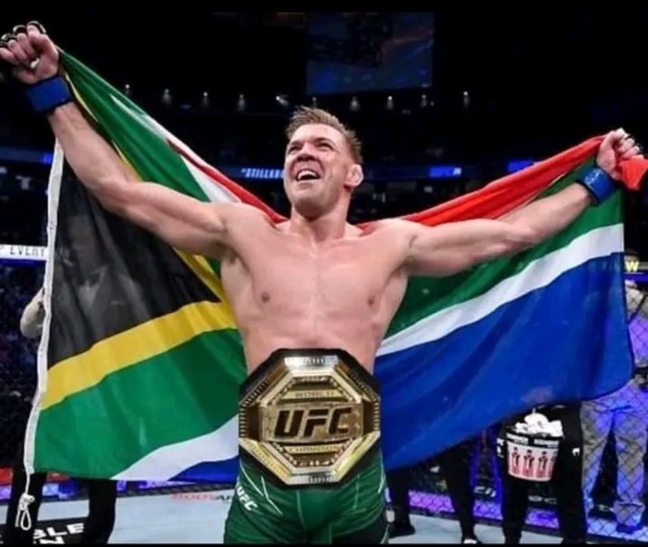 Dricus Du Plessis defeats Sean Strickland to become the new UFC Middleweight Champion.

Drake placed a $700,000 on him to lose and lost.