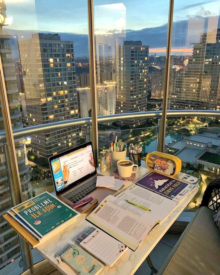ZabihullahAtal's tweet photo. Making Money with AI is Easier than ever before. 

10 Ways to Make Money 💰 with AI https://t.co/gwBPXbLv80
