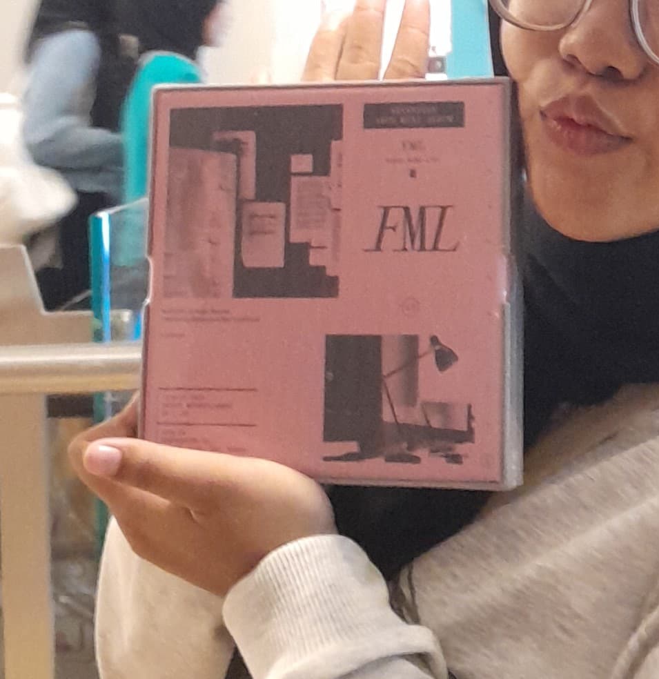majaemlove's tweet photo. ACARANYA SERU BANGET BANGET BANGETTT!!!!!,THANK YOU @doublesglobal Alhamdulillah ku dapet albumnya, next bikin noraebang lagi ya...sekali lagi thank you very very much😻💗 https://t.co/LZooAAvQEf